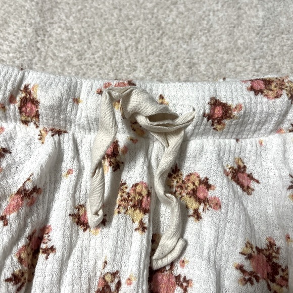 Free People Intimately One of the Girls Floral Drawstring Shorts - Size XS - Picture 4 of 7